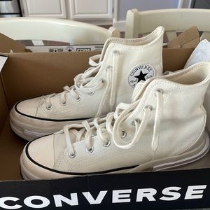 Get boosted with these reimagined platform high-tops from Converse.